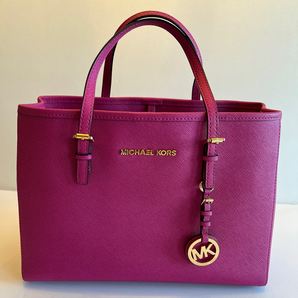Michael Kors Hot Pink Leather Purse (Like New)
